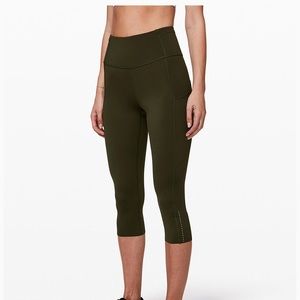 Lululemon Fast & Free crop 19” in nulux